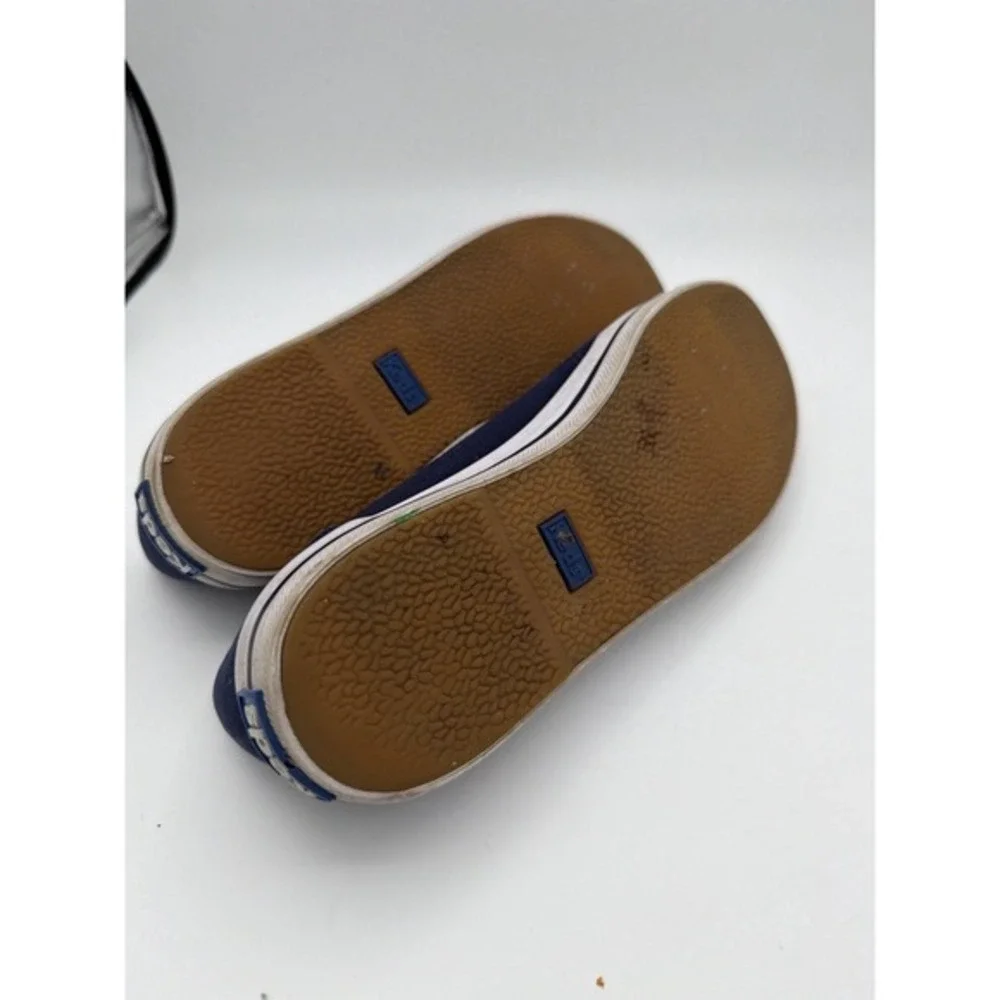 Keds Champion Navy‎ Blue Canvas Sneakers Womens 7 US Lace Up Casual.        1679